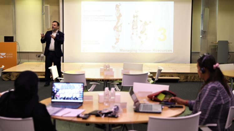 الدكتور كريستوس انغانوستوبولوس