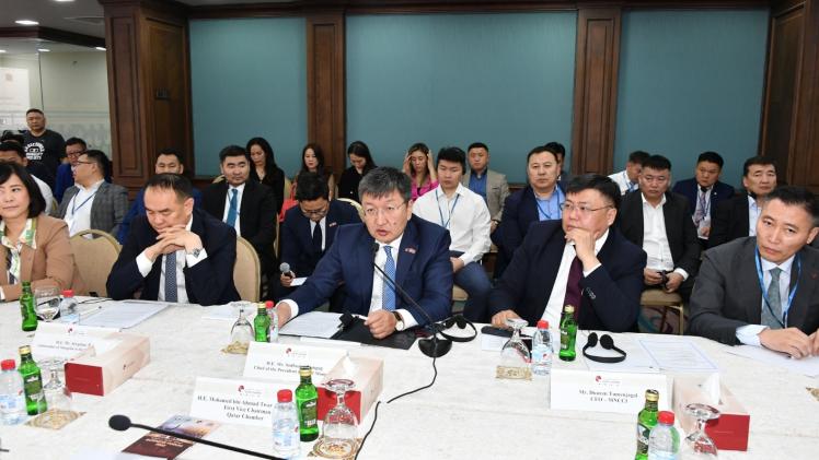 جانب من اللقاء