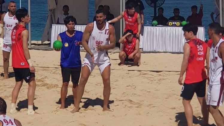 من مباراة قطر وكوريا الجنوبية