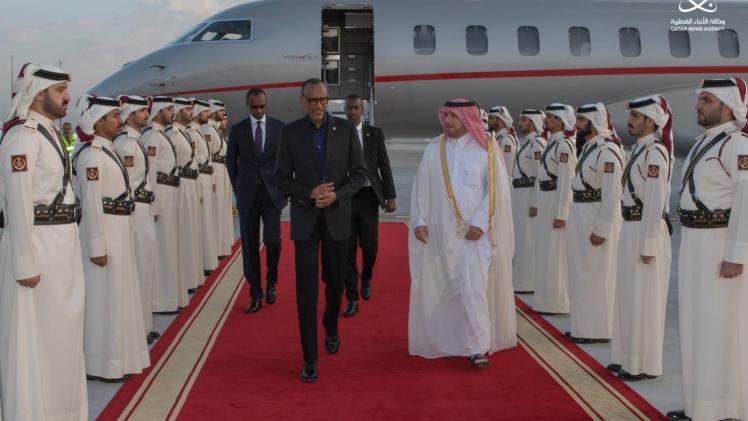 الرئيس الرواندي لدى وصوله الدوحه