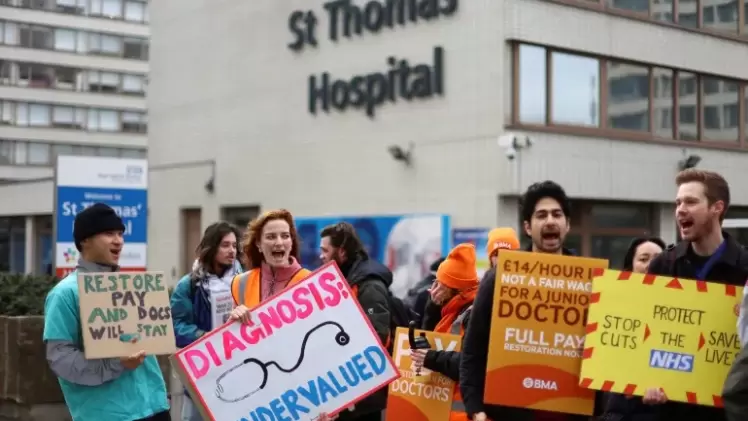 إضراب الشهر الماضي أدى إلى تأجيل 175 ألف موعد وعملية طبية