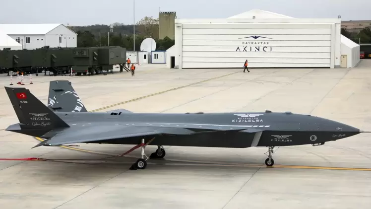 المقاتلة التركية "قزل ألما"