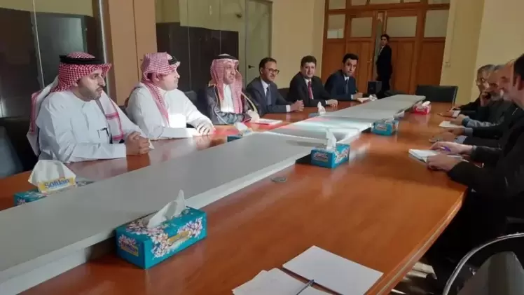 جانب من المباحثات