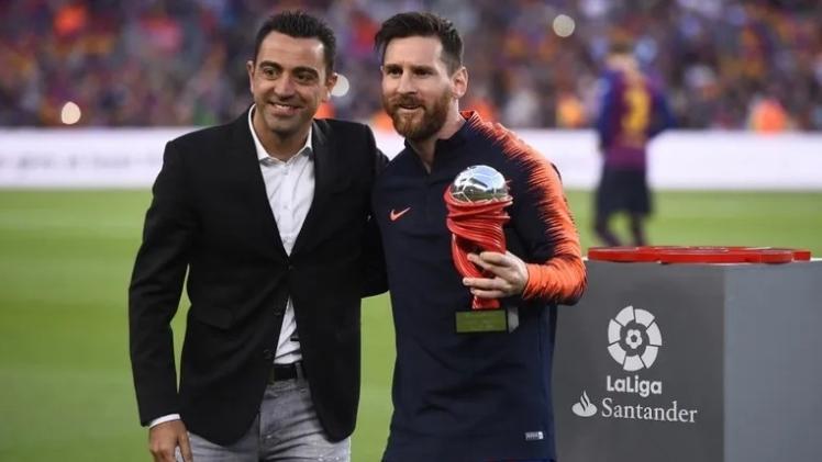 ليونيل ميسي وتشافي هيرنانديز