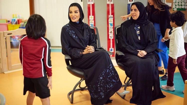 صاحبة السمو الشيخة موزا بنت ناصر خلال الزيارة