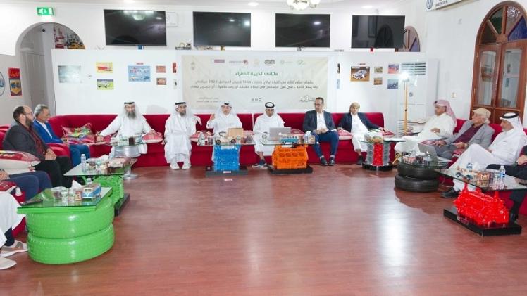 المتحدثون في الندوة التي عقدتها "الخيمة الخضراء"