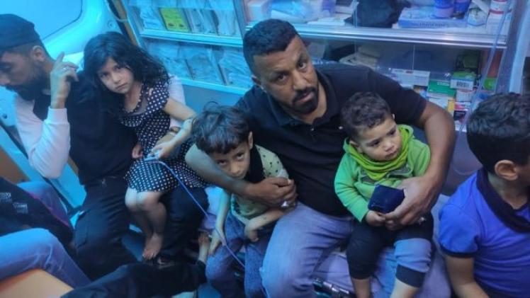 عائلة عباد في جالود بعد اعتداء المستوطنين عليها