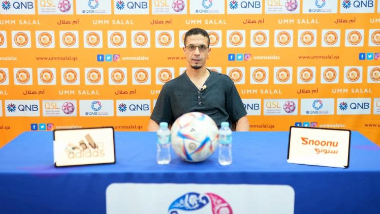 طلال القرقوري مدرب فريق أم صلال