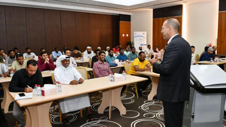 جانب من المحاضرات بالبرنامج