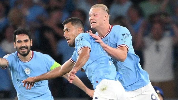 احتفال لاعبو مانشستر سيتي