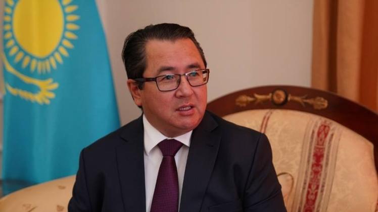 سعادة السيد أرمان إيساغالييف سفير كازاخستان لدى قطر