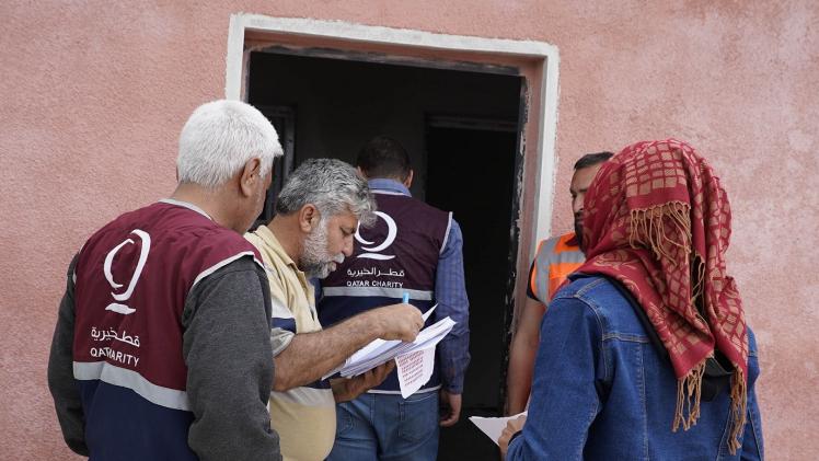 جانب من تسليم الوحدات السكنية