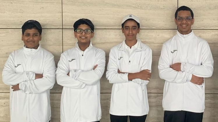 أعضاء الفريق الوطني للريشة الطائرة