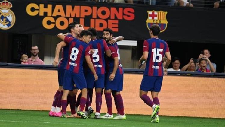 لاعبو برشلونة
