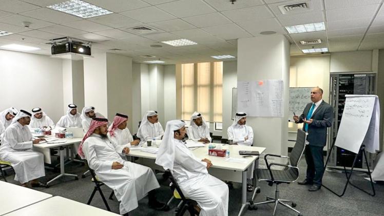 جانب من فعاليات الدورة التدريبية