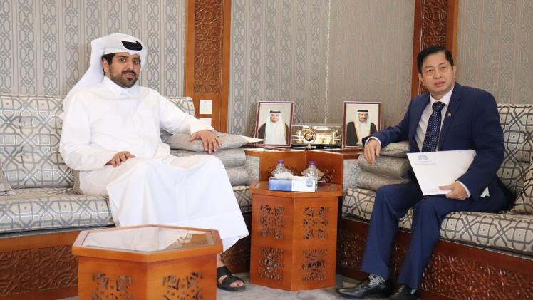 جانب من تسلم الرسالة