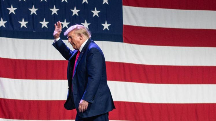 الرئيس الأمريكي السابق دونالد ترامب