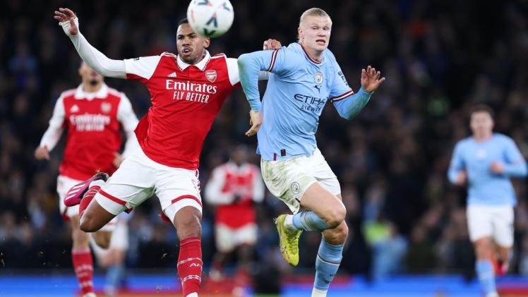 مباراة سابقة بين مانشستر سيتي وأرسنال