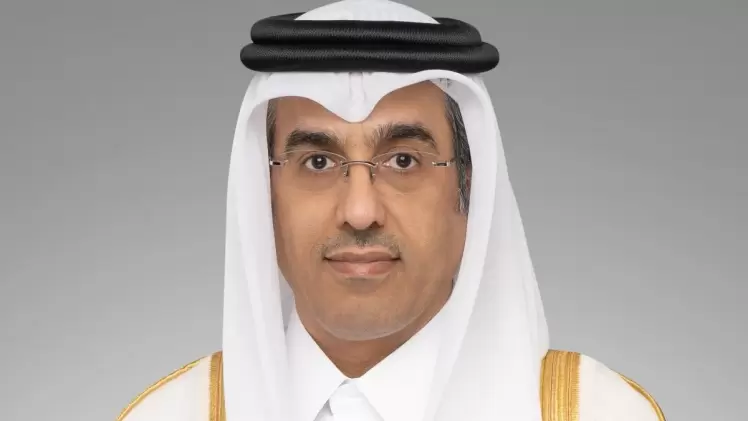 سعادة الدكتور علي بن صميخ المري وزير العمل