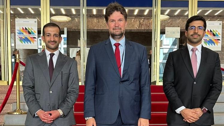 جانب من الاجتماعات