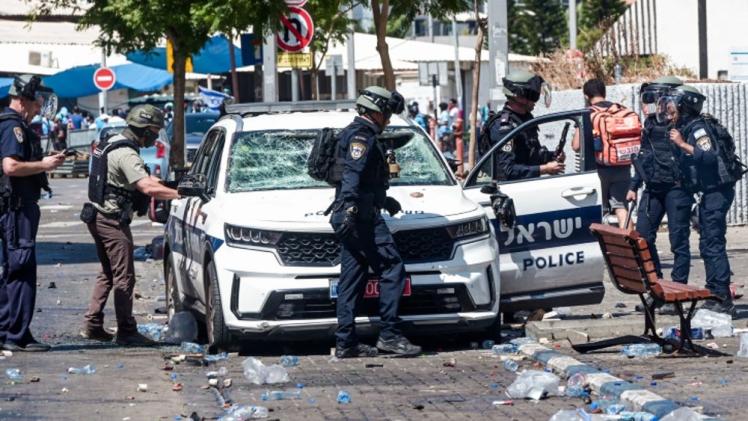 آثار أعمال الشغب التي شهدتها تل أبيب اليوم