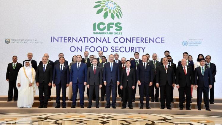 صورة جماعية من المؤتمر