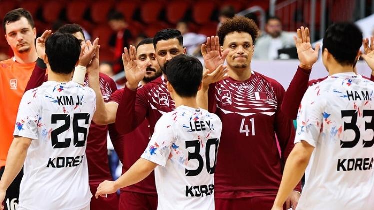 مباراة المنتخب القطري مع نظيره الكوري