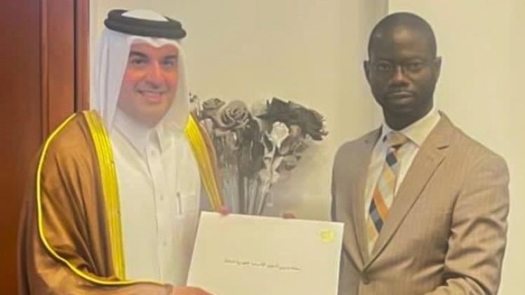 جانب من تسليم أوراق الاعتماد