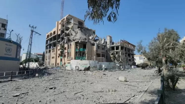 تهدم مباني الجامعة الإسلامية بغزة