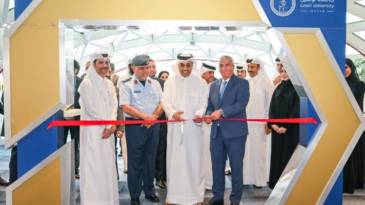 جانب من افتتاح المعرض