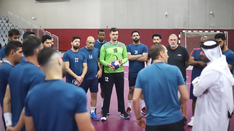 فريق العربي