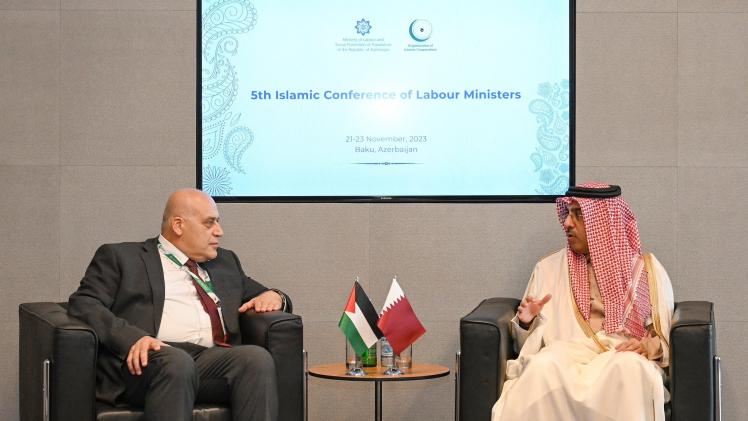 جانب من الاجتماعات