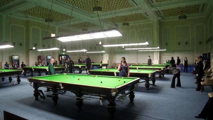 جانب من بطولة العالم للسنوكر لفرق الأساتذة
