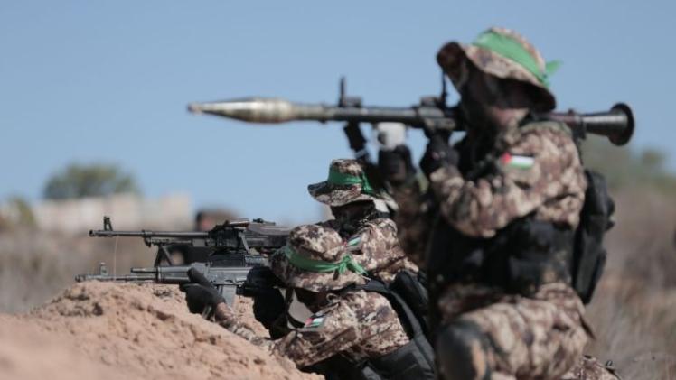 مجموعة من مقاتلي كتائب عز الدين القسام