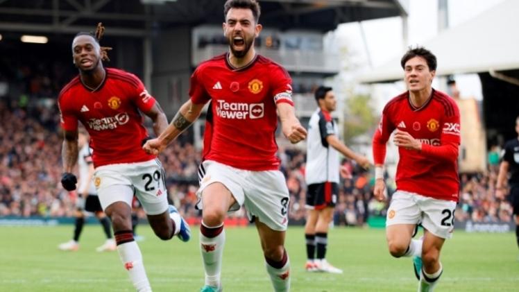 فرحة لاعبي مانشستر يونايتد