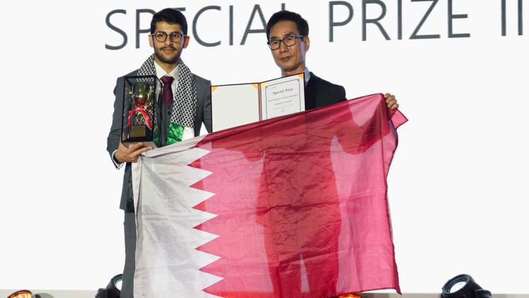 جانب من تكريم المخترع القطري
