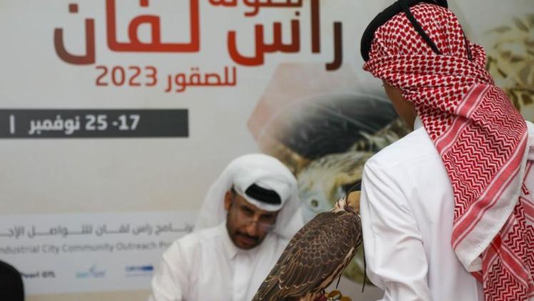 جانب من عملية التسجيل في البطولات