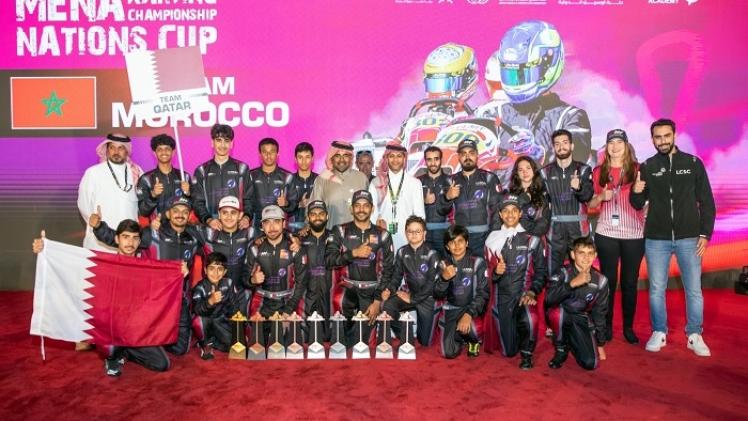 جانب من تتويج الفائزين