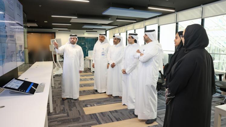 جانب من تقديم منصة شارك