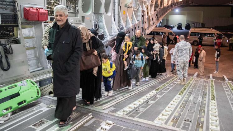 خلال عمليات إجلاء حملة الإقامة القطرية