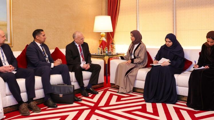 جانب من الاجتماعات