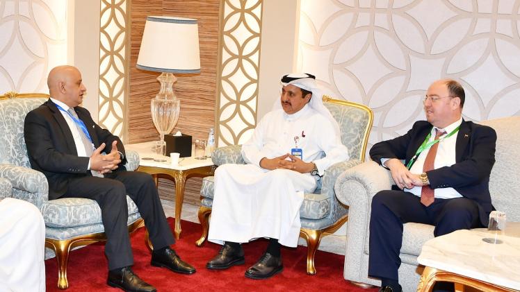 جانب من الاجتماعات