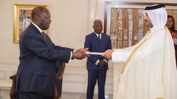 جانب من تسليم أوراق الاعتماد