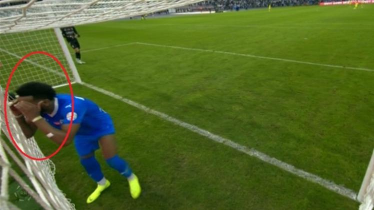 علي البليهي لاعب الهلال