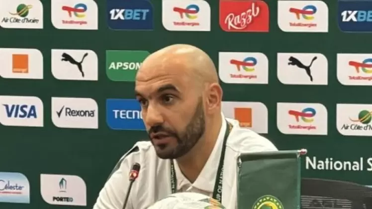 وليد الركراكي مدرب المغرب