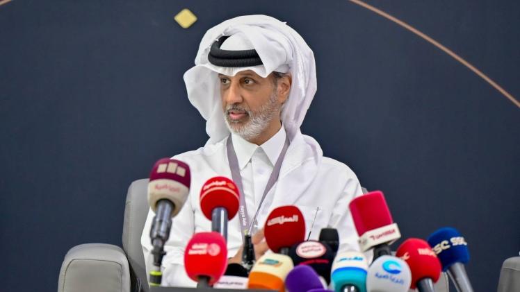 سعادة الشيخ حمد بن خليفة بن أحمد آل ثاني وزير الرياضة والشباب