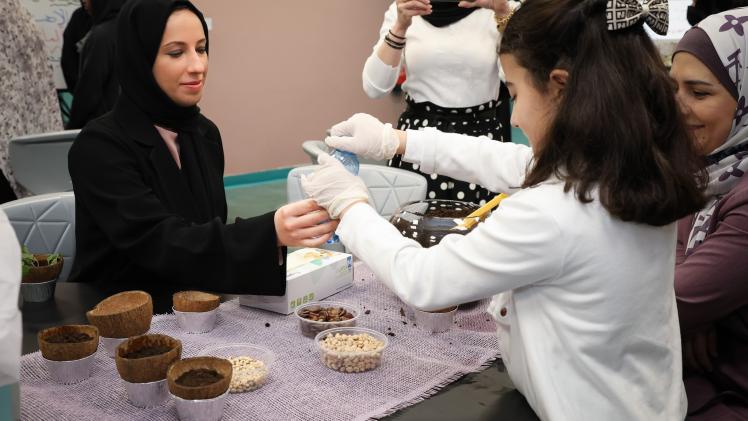 سعادة وزير التربية والتعليم لعدد من المدارس الحكومية