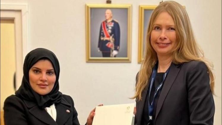 جانب من تسليم أوراق الاعتماد