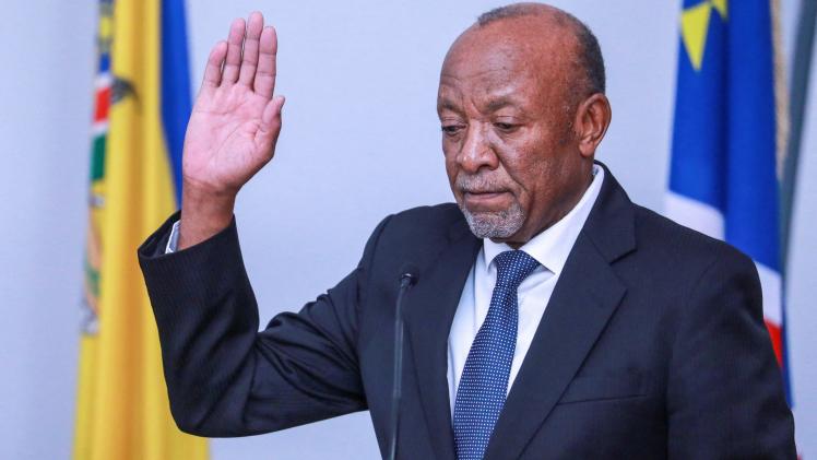 نائب الرئيس الناميبي نانغولو مبومبا