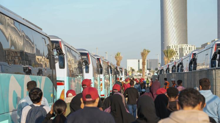 الحافلات في خدمة جماهير كأس آسيا